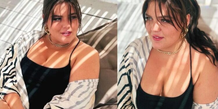 Alldaynews.gr Κορμί Ελληνίδας Θεάς: H Δανάη Μπάρκα ποζάρει με μαγιό και ρίχνει το διαδίκτυο