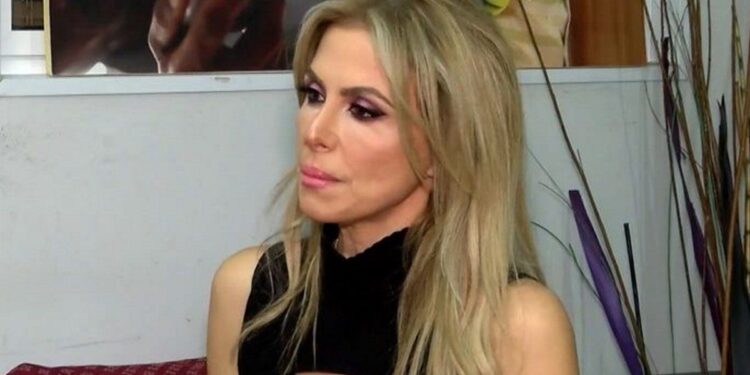 «Έβριζε ιερά και όσια, έβαλα τα κλάματα»: Συγκλονίζει η Ζωή Κρονάκη για την ακραία βίαιη συμπεριφορά σε συνέντευξη