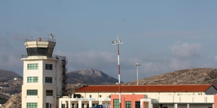 Έκλεισε το αεροδρόμιο της Σύρου: Ο μοναδικός υπάλληλος δούλευε αδιάκοπα για πέντε ημέρες και έπαθε υπερκόπωση