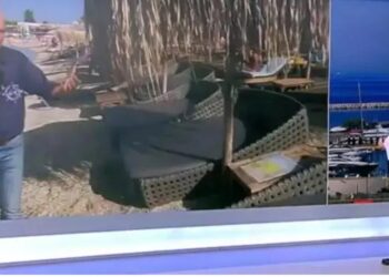 Τσελίκας από παραλία: «Το διπλό κρεβάτι για ζευγαράκια να κάνουνε γούτσου γούτσου» – Η αντίδραση Παυλόπουλου