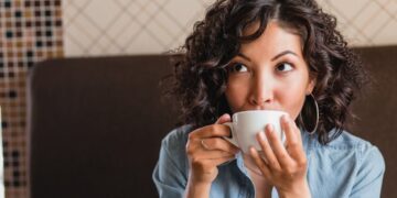 Alldaynews.gr Καφές: Γιατί δεν πρέπει να πίνουμε το βράδυ – 5 λόγοι