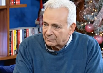 Βαρύ χτύπημα της μοίρας για τον Αλέξανδρο Αντωνόπουλο: “Έχω θάψει πολλούς. Θερίζει την οικογένειά μου, νόσησα κι εγώ”