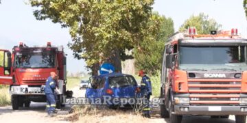 Τραγωδία Νωρίτερα: 19χρονος Σκοτώθηκe πέφτοντας σε δέντρο που είναι στη μέση του δρόμου[Φωτογραφίες Σοκ]