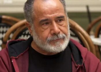 «Χείμαρρος» ο Θοδωρής Κατσαφάδος για την τηλεόραση: «Θάνατος και καλλυντικά, όλα αχταρμάς… Έχουν ξεφύγει»