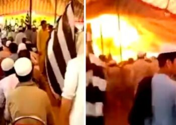 Σοκαριστικό Βίντεο: Η στιγμή που βομβιστής aυτοκτονίας aνατινάζετaι σε προεκλογική εκδήλωση – Τουλάχιστον 44 νεκροί