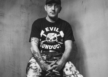 Θλίψη στη Λάρισα και την ΑΕΛ: «Έφυγε» από τη ζωή ο γνωστός ως «Ρέγγας», Αλέξανδρος Αγοραστός – «Η ζωή του θα μπορούσε να γίνει ταινία…»