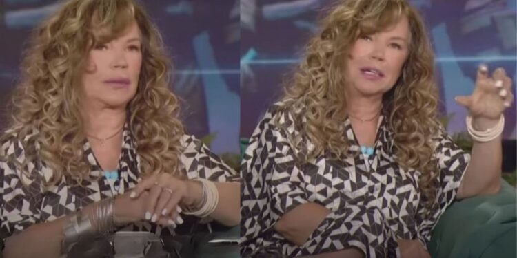 Alldaynews.gr Ελένη Δήμου: «Οι θρησκείες έχουν δημιουργηθεί για να φοβούνται οι άνθρωποι. Δεν πιστεύω σε ό,τι δεν βλέπω»