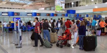 Alldaynews.gr Φοιτητής πήρε 238 πτήσεις σε ένα χρόνο για να πάει στο πανεπιστήμιο χωρίς να νοικιάσει
