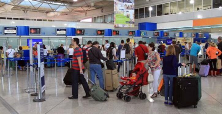 Alldaynews.gr Φοιτητής πήρε 238 πτήσεις σε ένα χρόνο για να πάει στο πανεπιστήμιο χωρίς να νοικιάσει