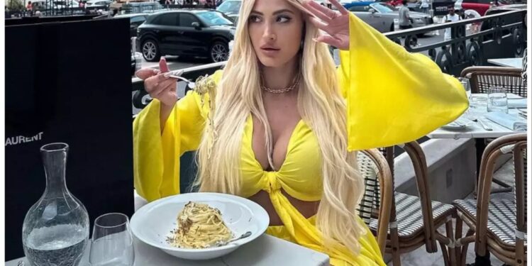 Ιωάννα Τούνη: Αυτό είναι το κόστος του ταξιδιού της στη Γαλλία – Ταξί στα 350 ευρώ και ξαπλώστρες των 180 ευρώ