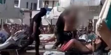 Alldaynews.gr Κύπρος: Απόπειρα απαγωγής σε παραλία από κουκουλοφόρους, μέρα μεσημέρι, μέσα στον κόσμο (video)