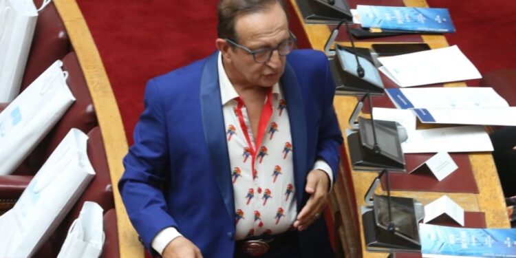 Δήλωση Βουλευτή Σπύρου Μπιμπίλα: Πολύ χαίρομαι για τους γάμους των ομοφύλων στην Ελλάδα – Ο άνθρωπος δεν είναι μονογαμικό ον