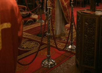 Alldaynews.gr Χαμός σε εκκλησία στους Αμπελόκηπους – Ιερέας και επίτροπος πιάστηκαν στα χέρια