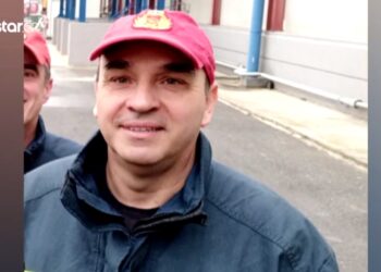 Συγκλονίζει η σύζυγος του πυροσβέστη που πέθανε την ώρα του καθήκοντος-”Δεν είχε κανένα πρόβλημα υγείας, τίποτα απολύτως”[video]