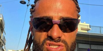 Alldaynews.gr Μοιάζει με Αφρικανό: O Κωνσταντίνος Βασάλος έκανε την πιο ριζική αλλαγή στην εμφάνισή του