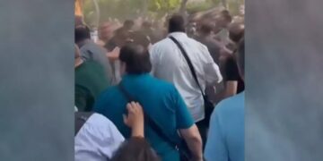 Alldaynews.gr Επεισόδια στα Άνω Πατήσια σε συνάντηση του Δημάρχου Αθηναίων με τους κατοίκους – Η απάντηση Μπακογιάννη