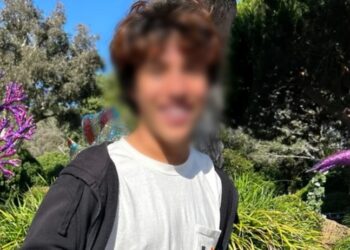 Τρaγικό Τέλος για 14χρονο παιδί: Auτοκτόνησε μετά από ομοφοβική ανάρτηση