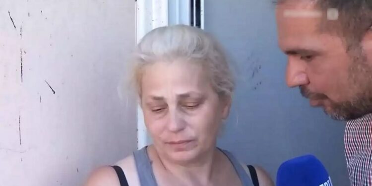 Alldaynews.gr Φωτιά: Ραγίζουν καρδιές οι περιγραφές – “Με τράβαγε ο αστυνομικός, δεν ήθελα να φύγω, είμαι χαμένη”