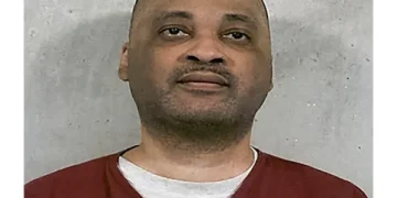 Alldaynews.gr Τα τελευταία λόγια θανατοποινίτη που έσφaξε 20χρονη μητέρα – Σε 12 λεπτά θα τον σkότωνε η ένεση