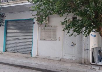 Λάρισα: 46χρονη βρέθηκε νεκρή και σε προχωρημένη σήψη στο διαμέρισμα της