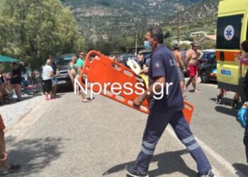 Φωκίδα: 4χρονος τραυματίστηκε σοβαρά στο κεφάλι από σανίδα SUP[Φωτογραφίες]