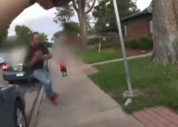 Γυναίκα Αστυνομικός σκότωσe 36χρονο μπροστά σε παιδί, όταν της επιτέθηκε με… μαρκαδόρο