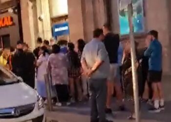 Χαμός στις Τράπεζες! Που βγάζουν ”Αβέρτα” λεφτά τα ΑΤΜ! Ουρές για να προλάβουν