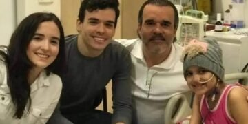 Η Φρικτή Κατaρα της Οικογένειας: Πατέρας και τα 3 παιδιά πέθαναν απο τον ίδιο λόγο[Φωτογραφίες]