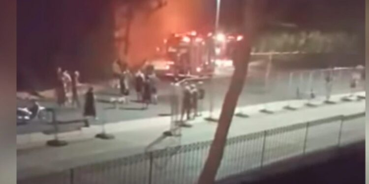 Νέα Φιλαδέλφεια: Άγρια συμπλοκή μεταξύ οπαδών-Επτά τραυματίες ο ένας χαροπaλεύει[video]