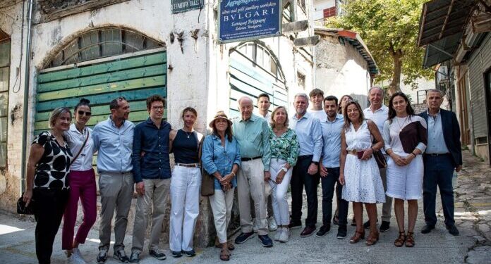 Alldaynews.gr Στην Παραμυθιά η οικογένεια Bvlgari – Εκεί που ξεκίνησε ο μύθος (φωτο)