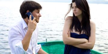 Γιατί πολλά ζευγάρια χωρίζουν στις καλοκαιρινές τους διακοπές;