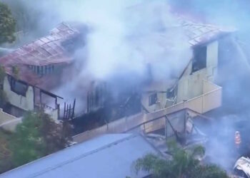 Οικογενειακή Τραγωδία: Πατέρας και 5 παιδιά 3-11 ετών κάηκαν ζωντανοί – Σε σοκ η μητέρα