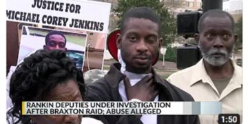 Φρίκη με τα αδιανόητα βασανιστήρια λευκών αστυνομικών σε Αφροαμερικανούς – Τους βίαζαν για ώρες με σ3ξουαλικό βοήθημα, τέιζερ και ξίφος