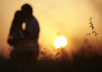 Σαν Σήμερα-Η Θλιβερή Ιστορία στην Καβάλα: Η αuτοκτονία δύο νέων επειδή δεν τους άφηναν να παντρευτούν