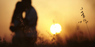 Alldaynews.gr Σαν Σήμερα-Η Θλιβερή Ιστορία στην Καβάλα: Η αuτοκτονία δύο νέων επειδή δεν τους άφηναν να παντρευτούν