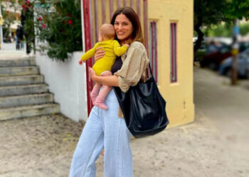 «Αν εσύ κάνοντας παιδί έγινες έτσι…»: Το σχόλιο follower στη Μαίρη Συνατσάκη και η απάντησή της