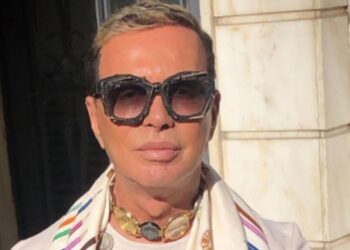 Λάκης Γαβαλάς: Είμαστε ένας λαός του φρέντο, του μπουζουκιού και του ψευτοδήθεν