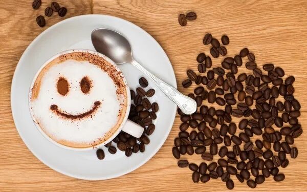 Alldaynews.gr Καφές: Τα μυστικά για να μην βλάπτει τα δόντια σας