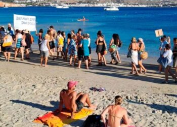 Το «Κίνημα της Πετσέτας» εξαπλώνεται – Η παρέμβαση της Εισαγγελέως και η νομιμότητα