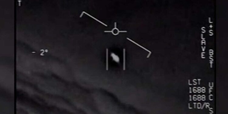 «Ρωσικά αεροσκάφη έχουν δώσει μάχες με UFO, ενώ σκοτώθηκαν 2 πιλότοι», λένε επιστολές ερευνητών προς το Κογκρέσο