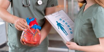 Πως η επίσκεψη καρδιολόγων κατ’ οίκον έσωσαν τις ζωές 3 ασθενών στη χώρα μας.