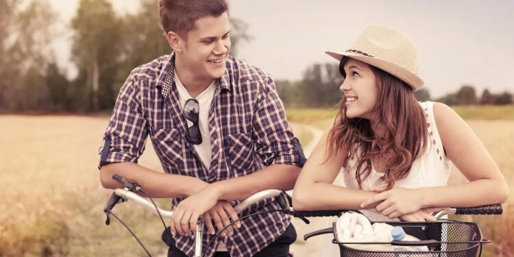 Γιατί οι νέοι δεν θέλουν να κάνουν παιδιά – Τι θα μπορούσε να τους αλλάξει γνώμη