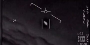 Alldaynews.gr NASA: «Έχουμε δει UFO αλλά δεν ξέρουμε αν είναι εξωγήινοι» – «Σίγουρα υπάρχει ζωή στο σύμπαν»
