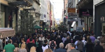 Alldaynews.gr Κορονοϊός: Και στην Ελλάδα η υποπαραλλαγή Pirola – 39 θάνατοι μέσα σε μία εβδομάδα