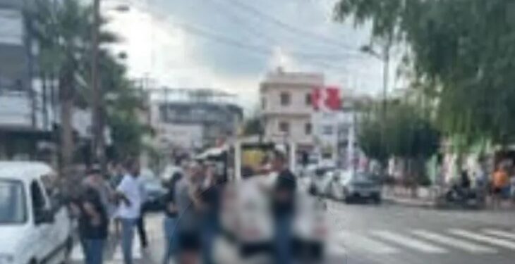 Κρήτη: Τουριστικό τρενάκι παρέσυρε πεζό-Κρίσιμη η κατάσταση του τραυματία[Φωτογραφία]