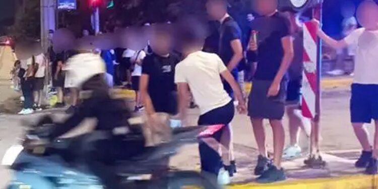 Alldaynews.gr Χαμός με τις «κόντρες» στην παραλιακή-Δείτε Φωτογραφίες και Βίντεο