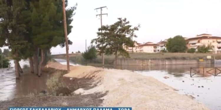 Κακοκαιρία Daniel: Αγνοείται μητέρα με τον γιο της στη Μεταμόρφωση Καρδίτσας