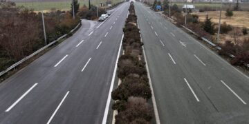 Alldaynews.gr Κλειστή η Εθνική για Αθήνα και Θεσσαλονίκη – Κομμένη στα δύο η χώρα