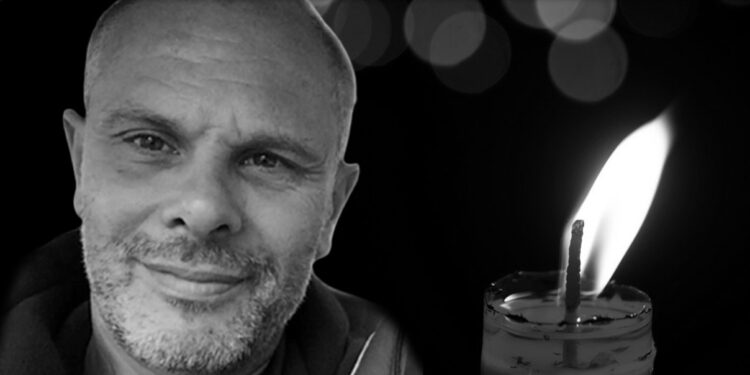 Alldaynews.gr Τραγικό Τέλος: Κατέληξε ο 57χρονος καθηγητής που παρασύρθηκε απο αυτοκίνητο μπροστά στο παιδί του