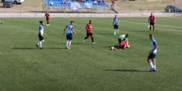 Alldaynews.gr Βοιωτία: Διαιτητής έσωσε τη ζωή ποδοσφαιριστή που έπεσε αναίσθητος στο γήπεδο